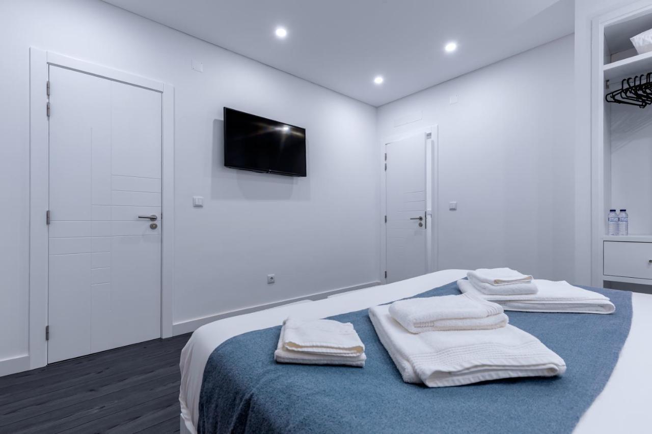 Bed and Breakfast Ilheu 25 Peniche House Экстерьер фото